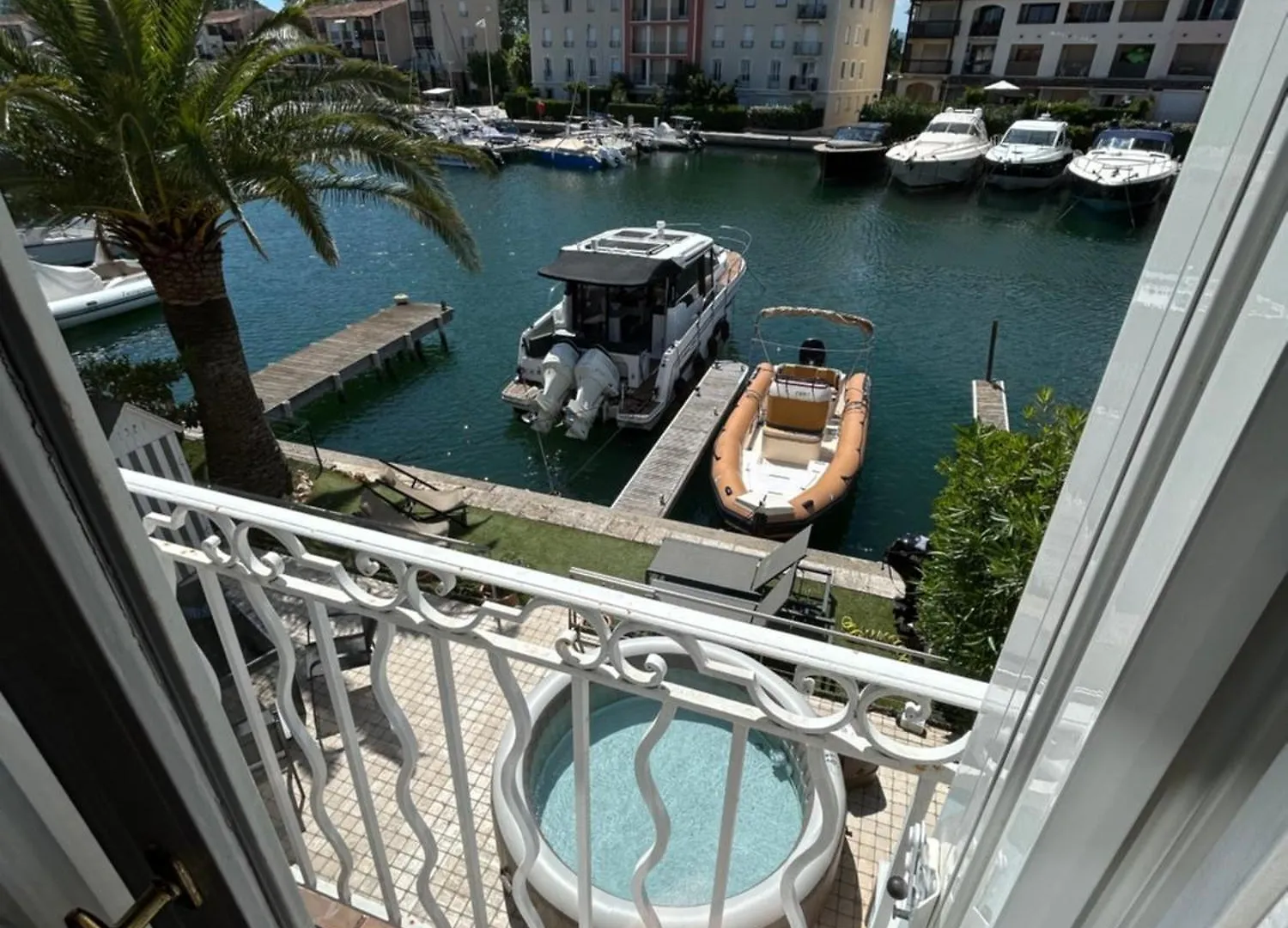 Grande Villa De 130 M2 Avec Spa Et Amarrage Prive 14X8M Grimaud